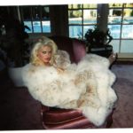 Anna Nicole Smith in her Fur Coat Fur Glamour, Fur Goddess Hollywood Furs